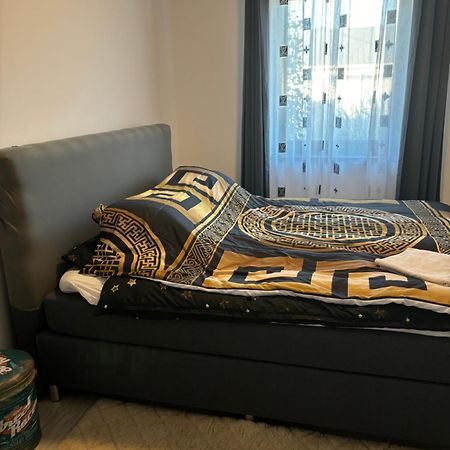 5 Izbovy Samostatny Stojaci Rodinny Dom S Podkrovim A Velkou Zahradou So Sezonnym Bazenom, Celorocnou Saunou A Virivkou-Momentalne Pokazena- Od Augusta Bude Nova Na Dovolenku A Oddych Topolniky المظهر الخارجي الصورة
