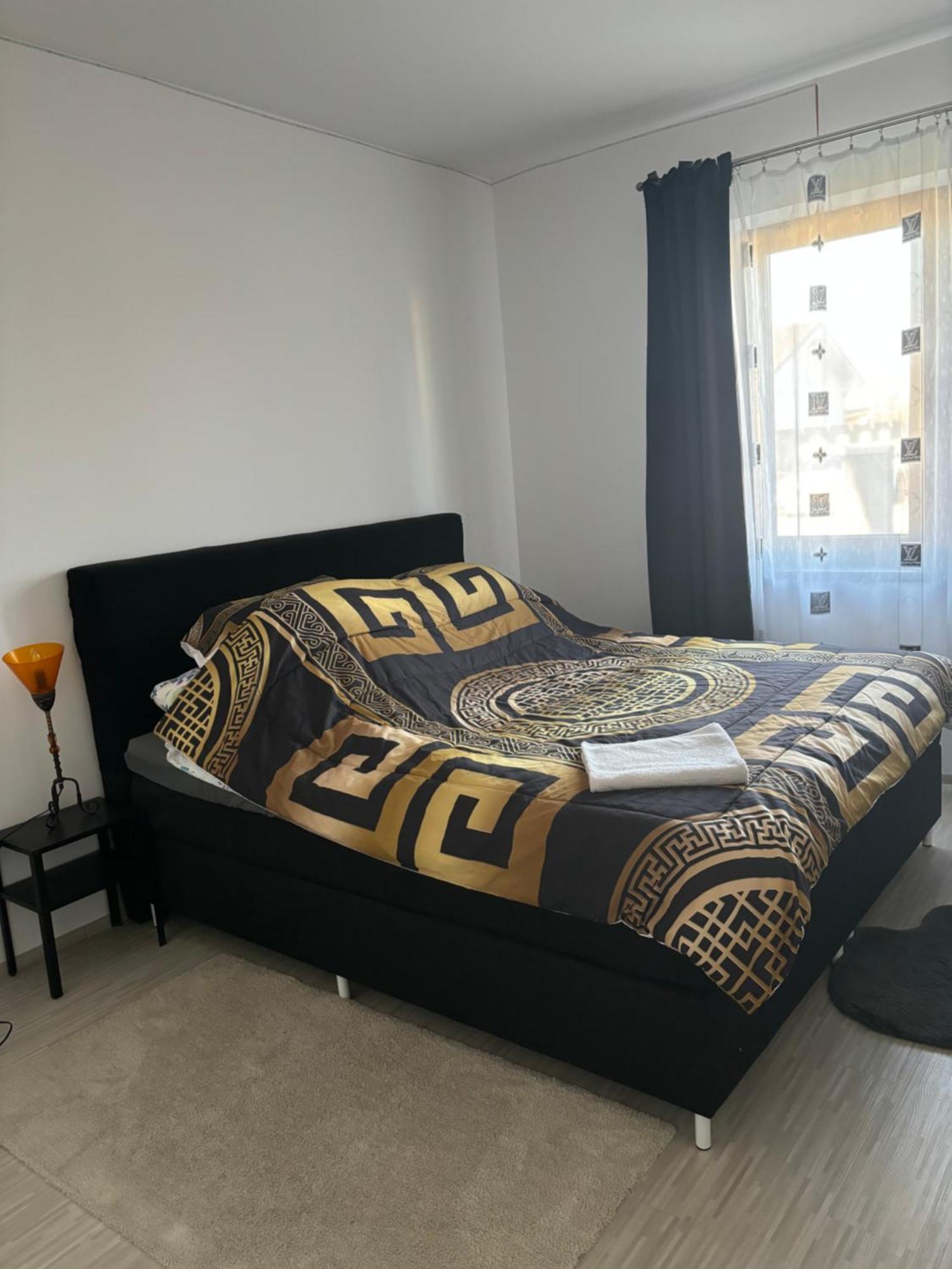 5 Izbovy Samostatny Stojaci Rodinny Dom S Podkrovim A Velkou Zahradou So Sezonnym Bazenom, Celorocnou Saunou A Virivkou-Momentalne Pokazena- Od Augusta Bude Nova Na Dovolenku A Oddych Topolniky المظهر الخارجي الصورة